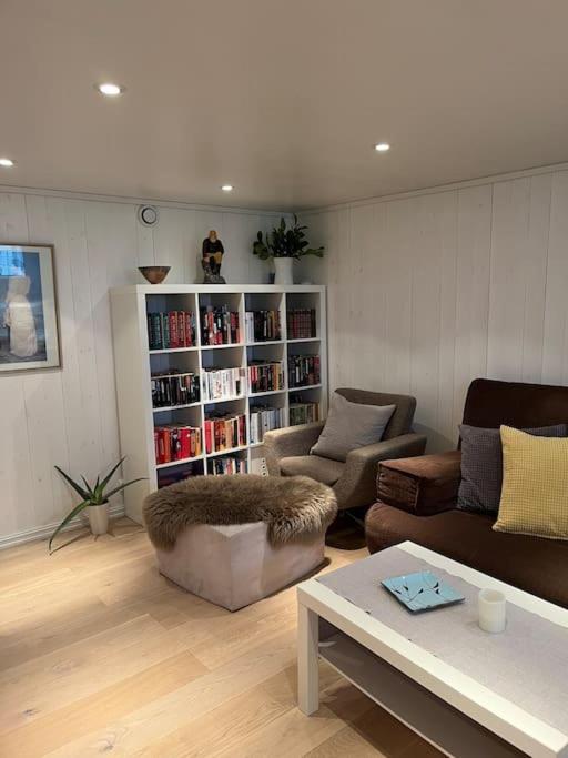 Appartement Hybel Med Bad à Egersund Extérieur photo