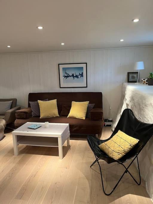Appartement Hybel Med Bad à Egersund Extérieur photo